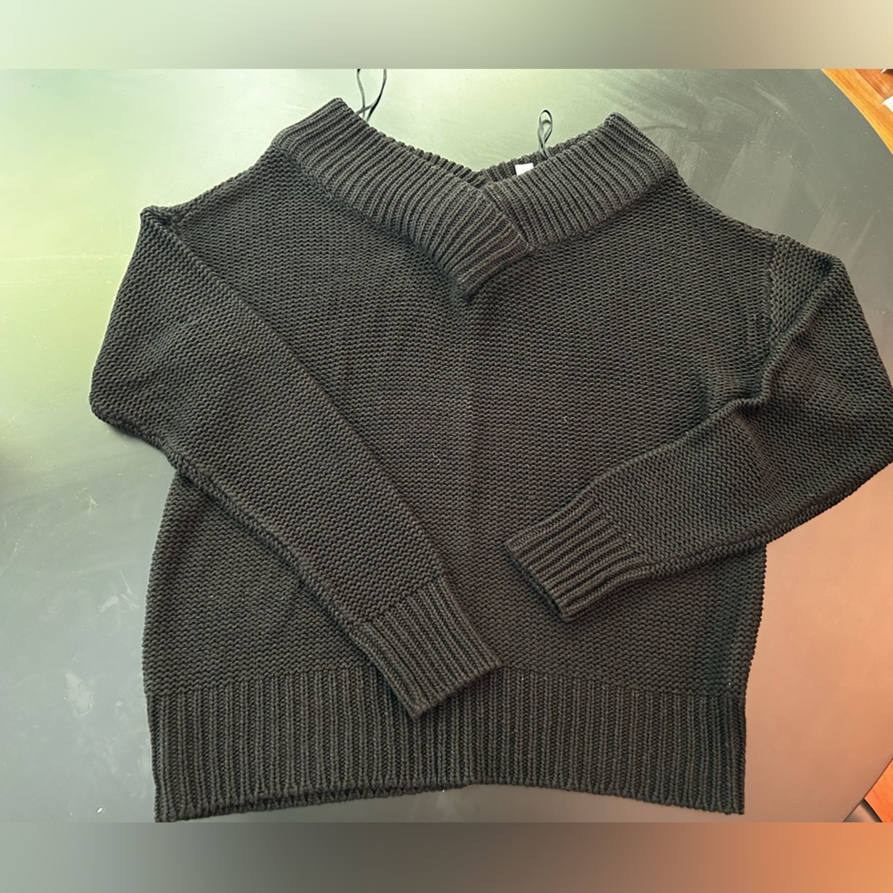 Off the shoulder knitted sweater